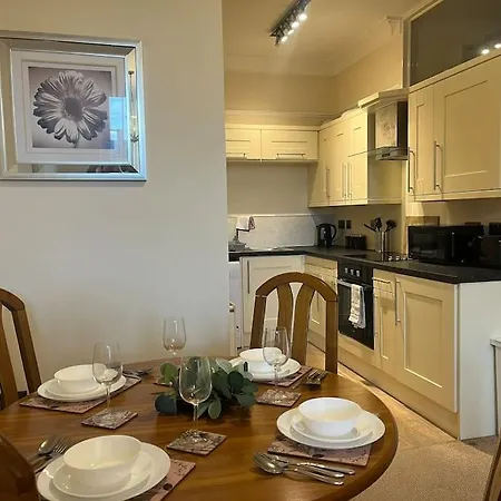 Thurnams House, Ground Floor *